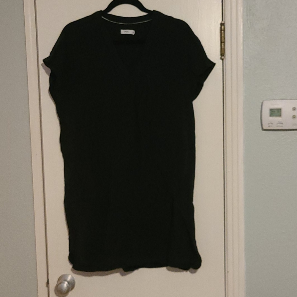 Black shirt dress